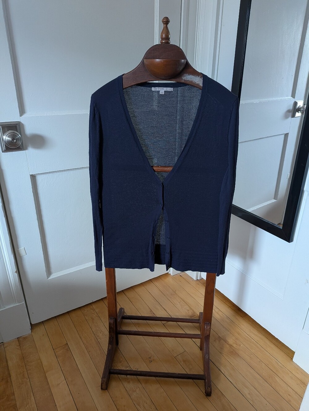 GAP Women's Navy V-Neck Cardigan